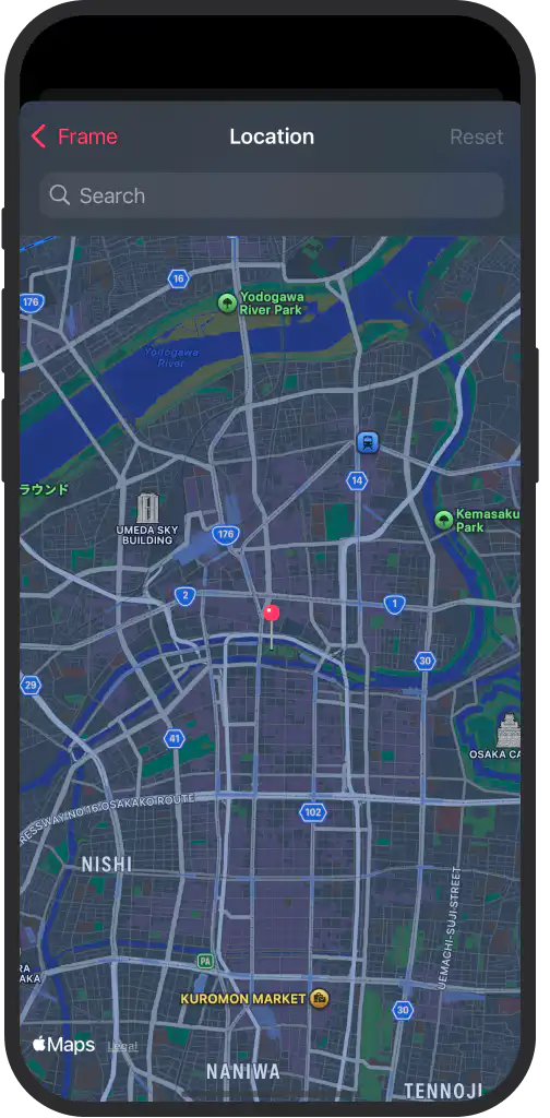 Interactive map in iOS app pinpointing photo locations with corresponding frame data